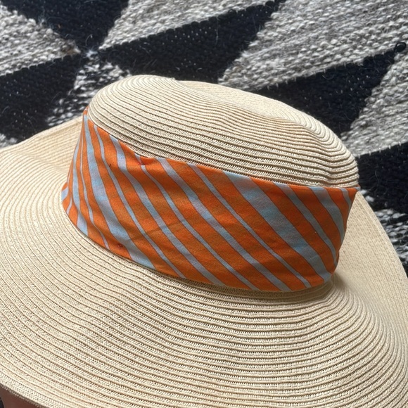 Uniqlo | Marimekko Women's Sun Hat with Orange & Grey Stripe Fabric Band - Picture 2 of 16